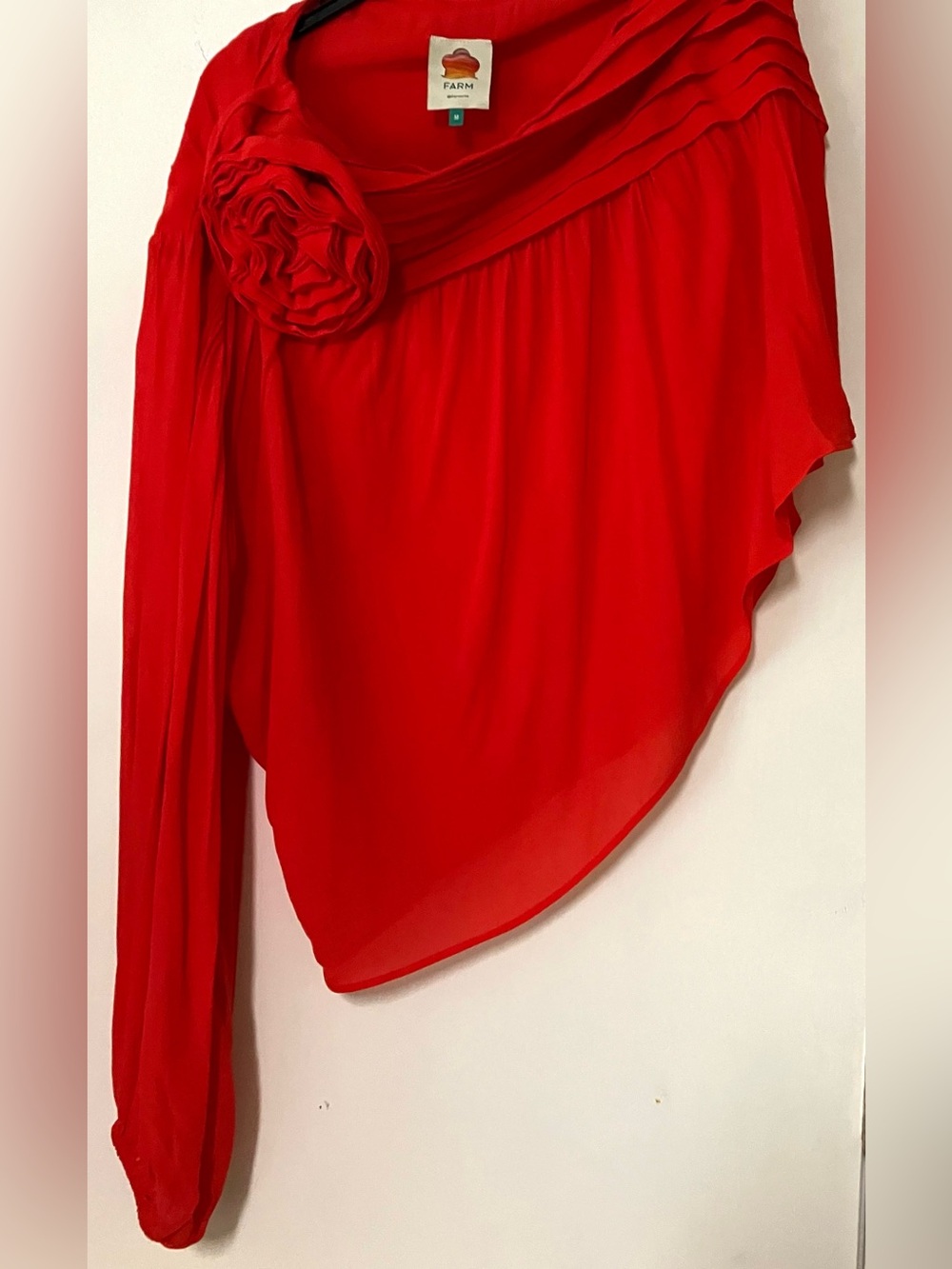 Farm Rio Red One-Shoulder Dramatic Rose Asymmetric Red Crepe Top: Medium
